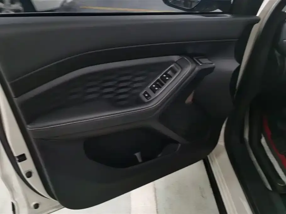 Wuling Xingyun 2024 из CN, фото 3