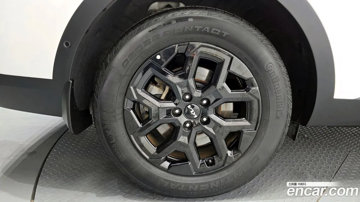 Kia Sorento — фото 6
