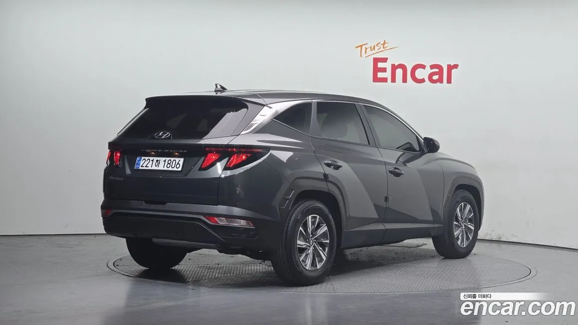 Hyundai Tucson 2023 из KR, фото 2