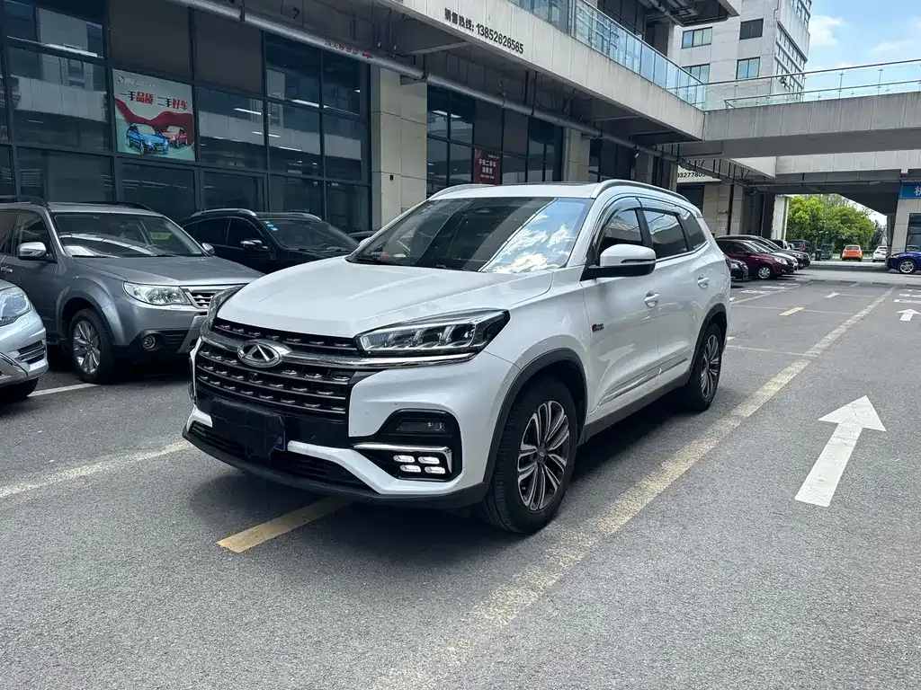 Chery Tiggo 8 — фото 1