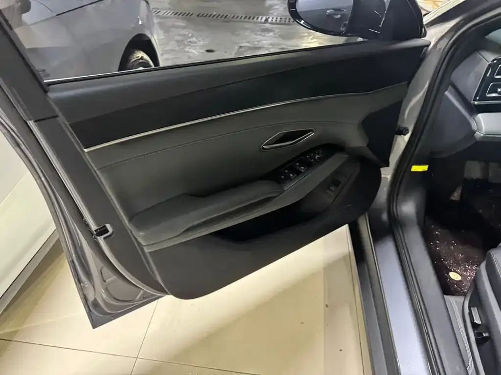 BYD Qin L 2024 из CN, фото 4