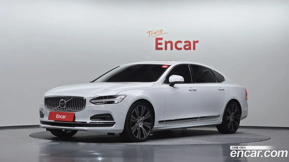 Volvo S90 — фото 1