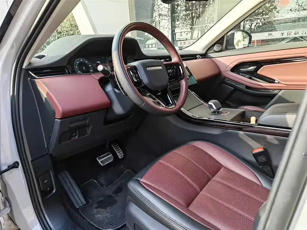 Land Rover Evoque — фото 8
