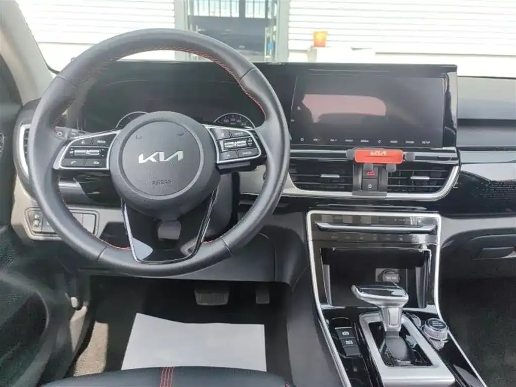 Kia KX3 — фото 8