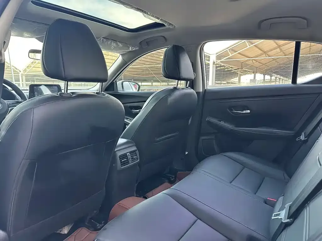 Nissan Sylphy 2021 из CN, фото 2