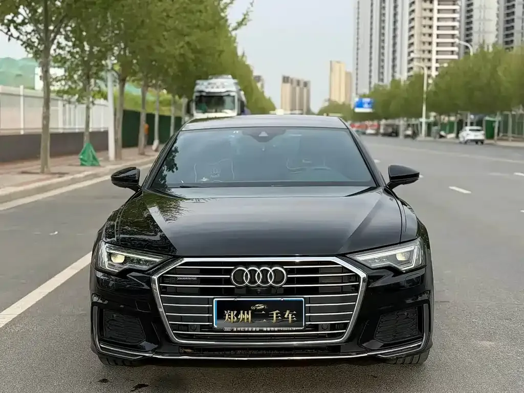 Audi A6L — фото 10