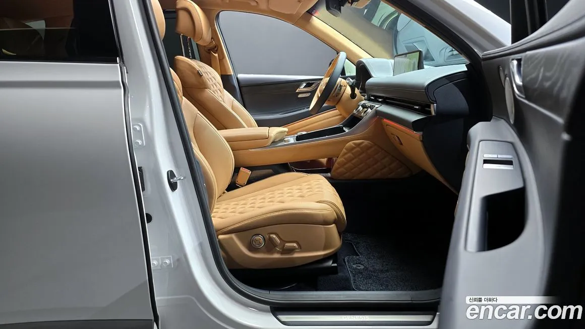 Genesis GV80 — фото 10