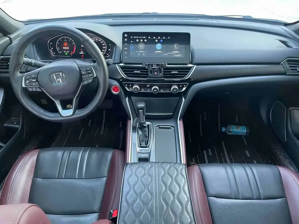 Honda Inspire 2023 из CN, фото 7