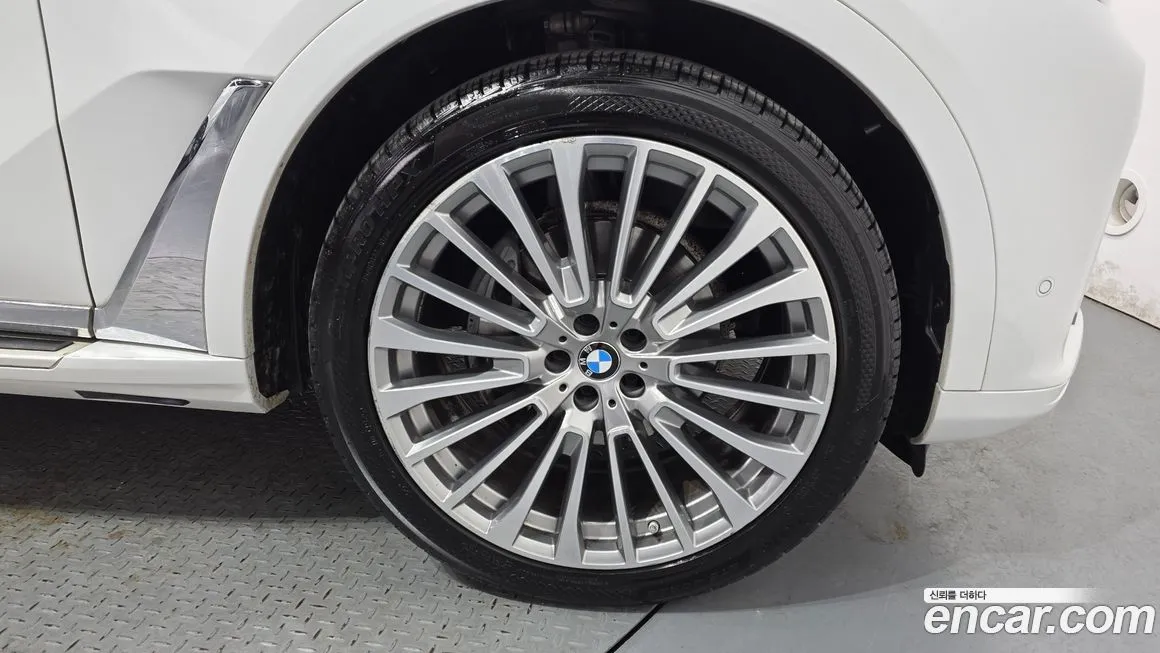 BMW X7 2021 из KR, фото 5