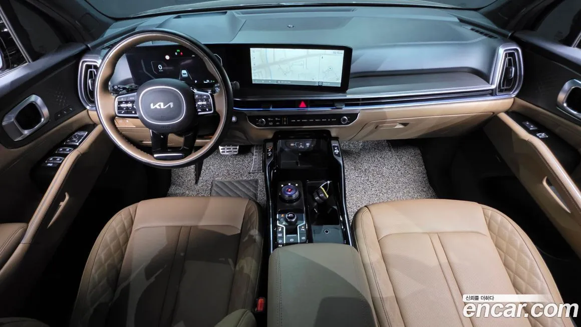 Kia Sorento — фото 8