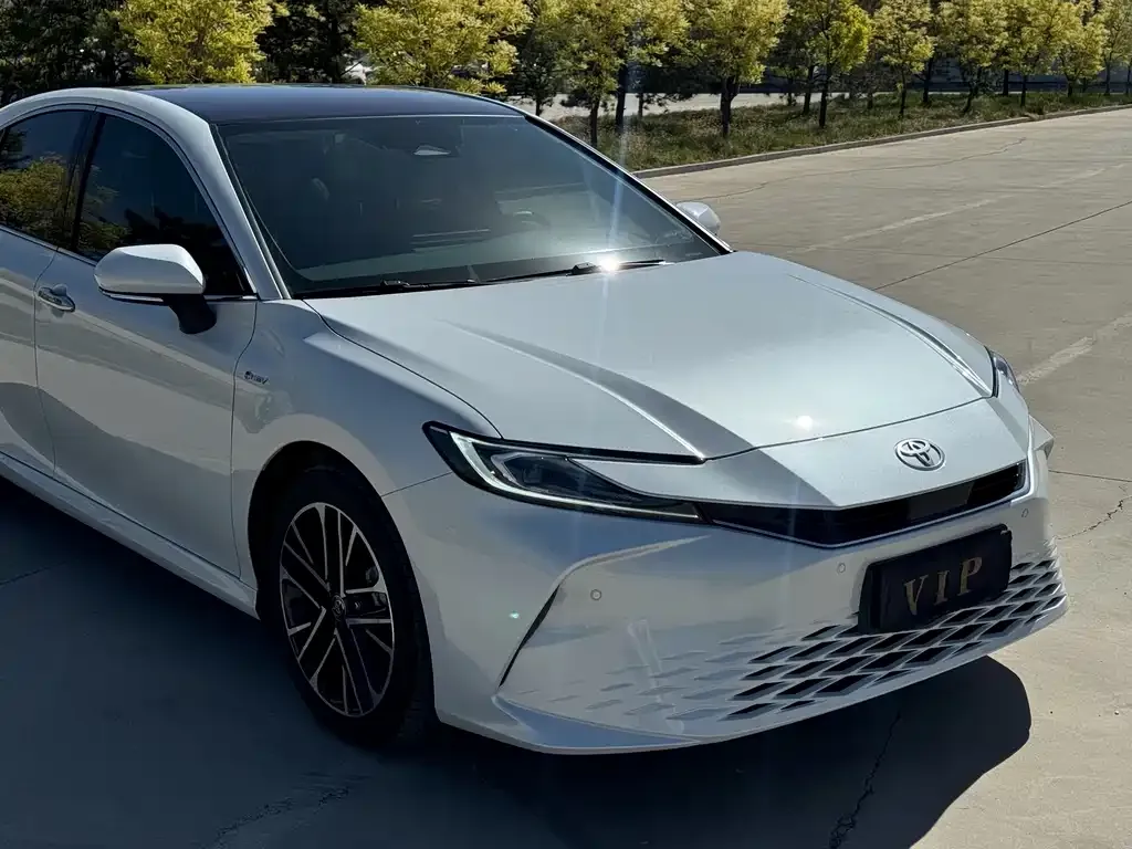 Toyota Camry 2024 из CN, фото 8