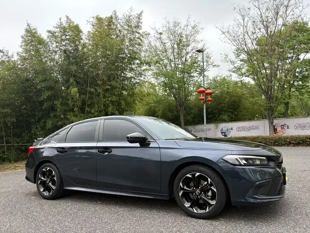 Honda Civic — фото 6