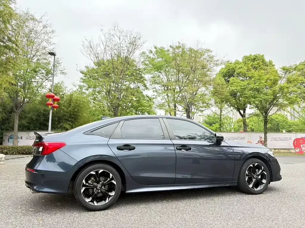 Honda Civic — фото 2