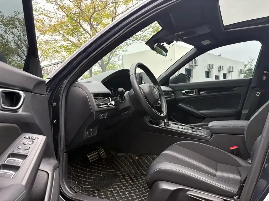 Honda Civic — фото 3