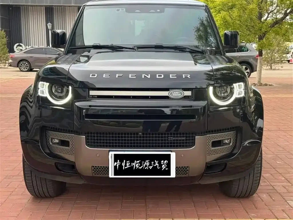 Land Rover Defender — фото 2