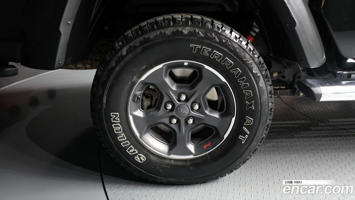 Jeep Gladiator 2021 из KR, фото 2