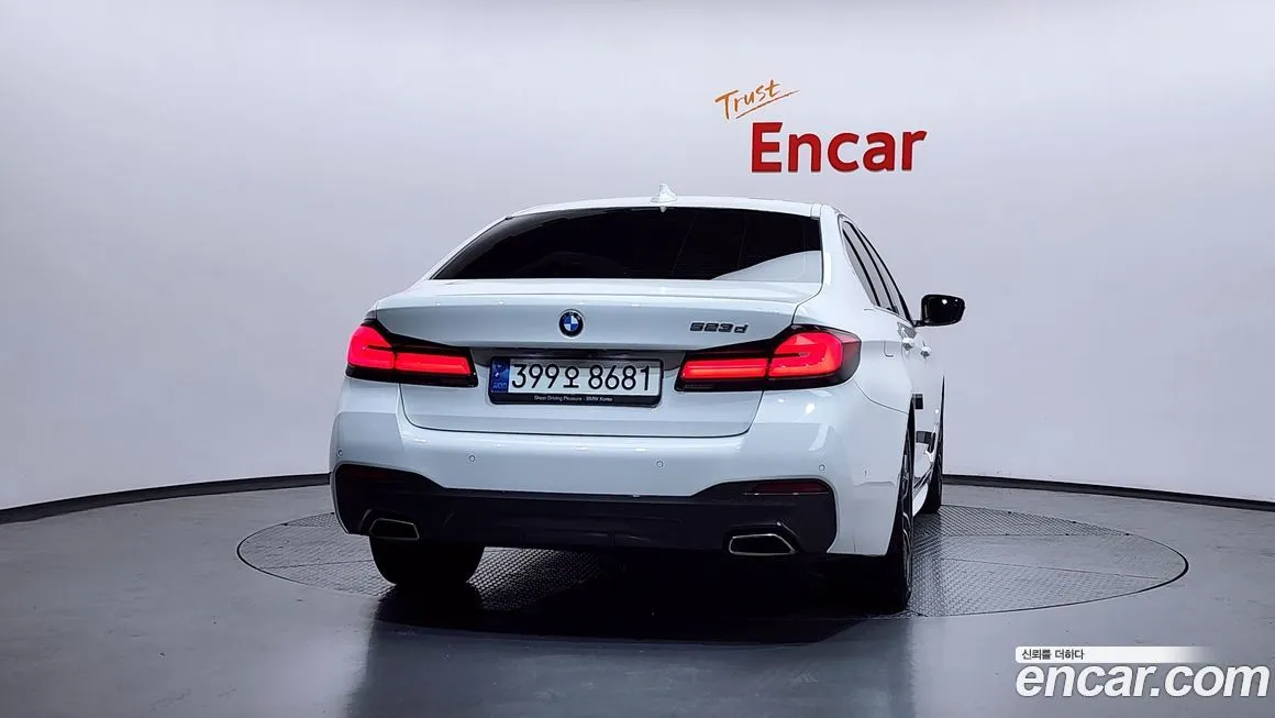 BMW 5-Series 2021 из KR, фото 2