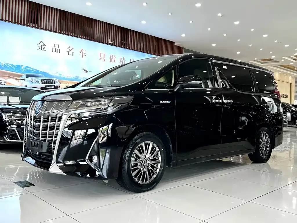 Toyota Alphard — фото 6