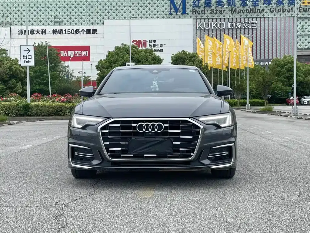 Audi A6L — фото 5