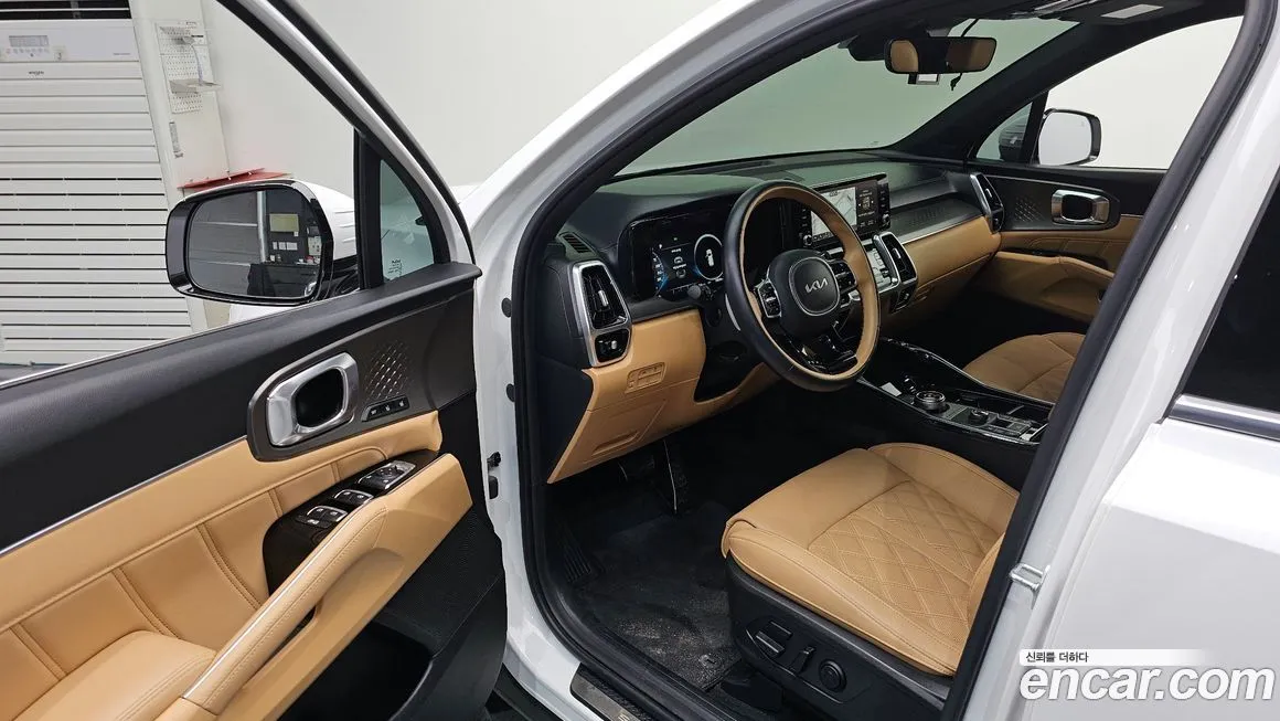 Kia Sorento — фото 10