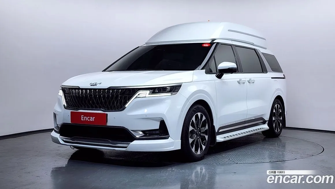 Kia Carnival — фото 1