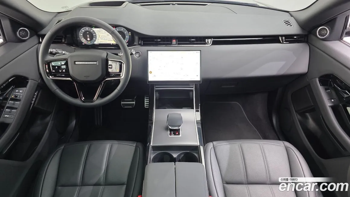 Land Rover Range Rover Evoque — фото 10