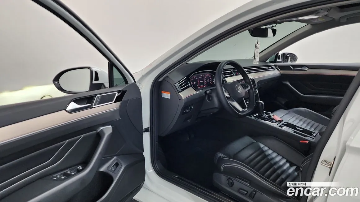 Volkswagen Passat 2021 из KR, фото 4