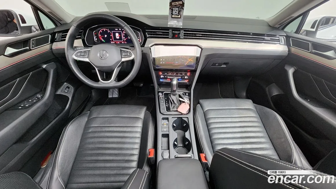 Volkswagen Passat 2021 из KR, фото 10