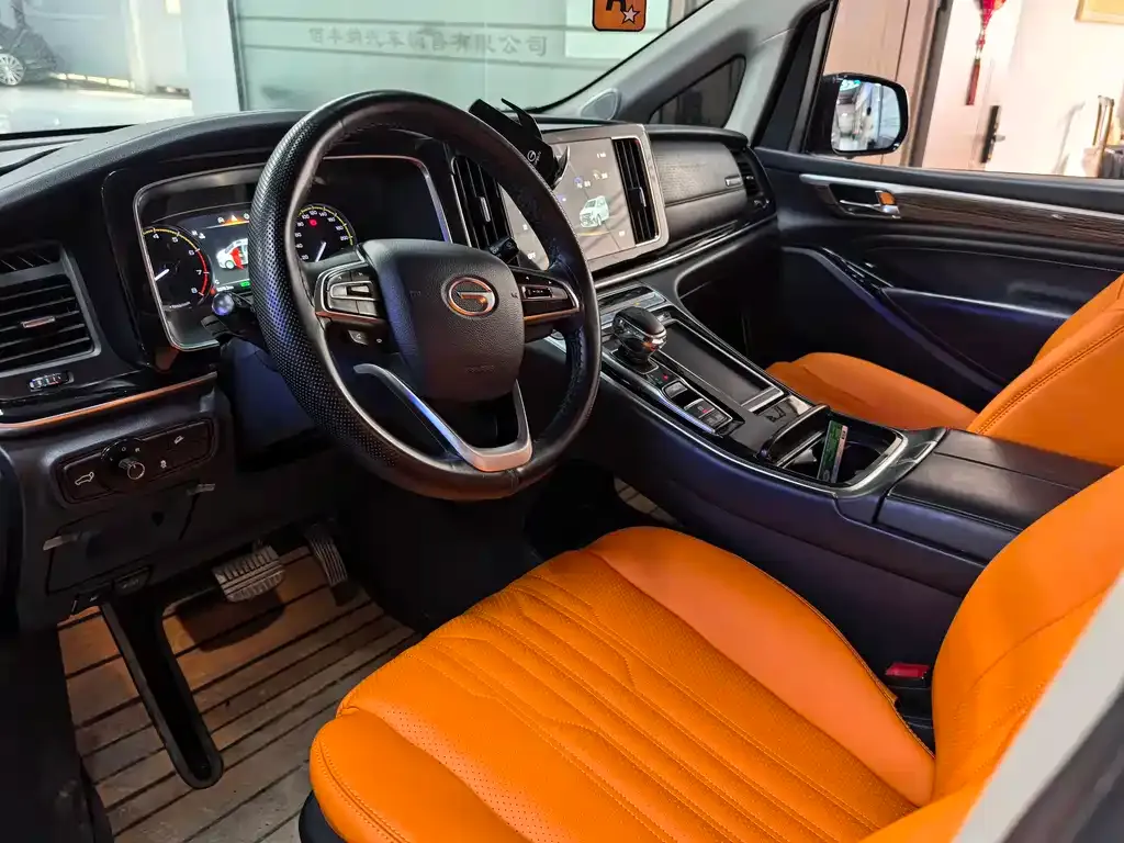 GAC Motor Trumpchi M8 — фото 7