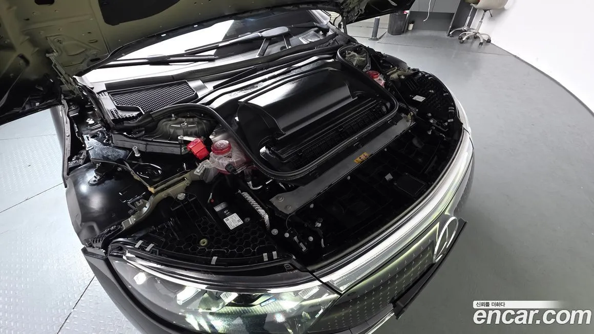 Mercedes-Benz EQS 2023 из KR, фото 5