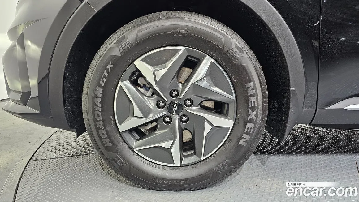 Kia Sorento — фото 10