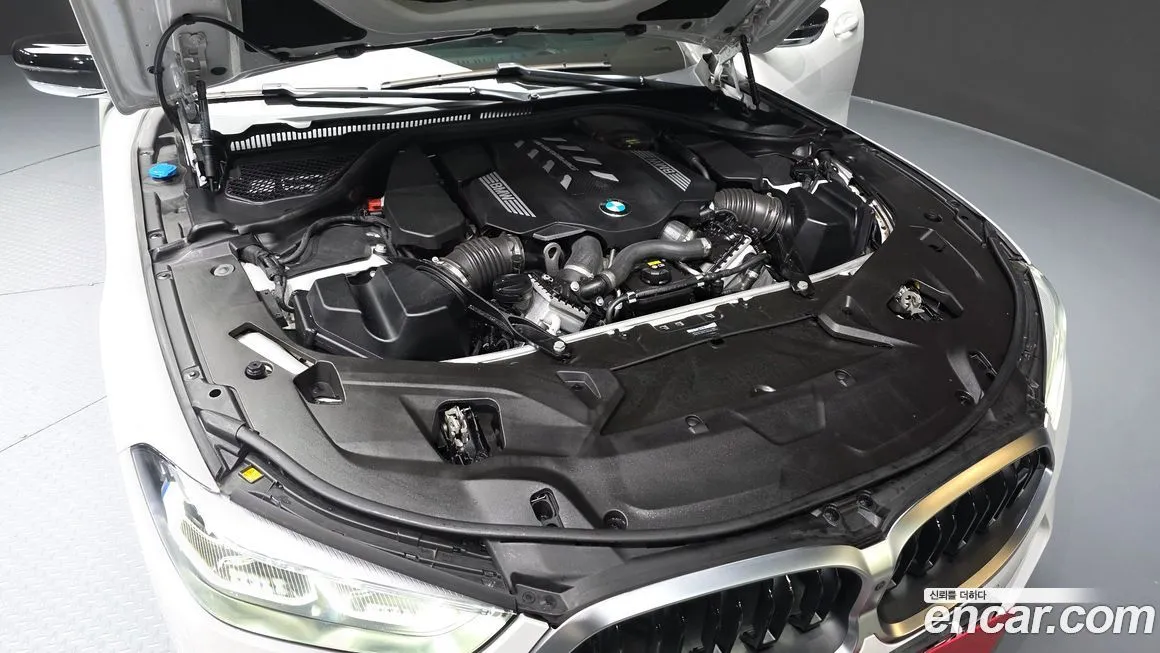 BMW 8-Series 2023 из KR, фото 8