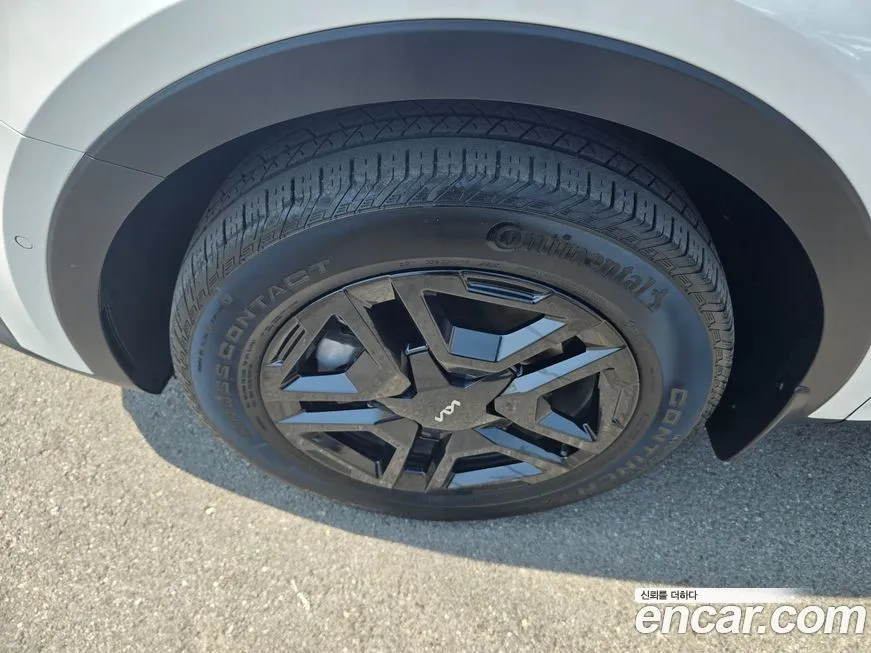 Kia Sorento — фото 8