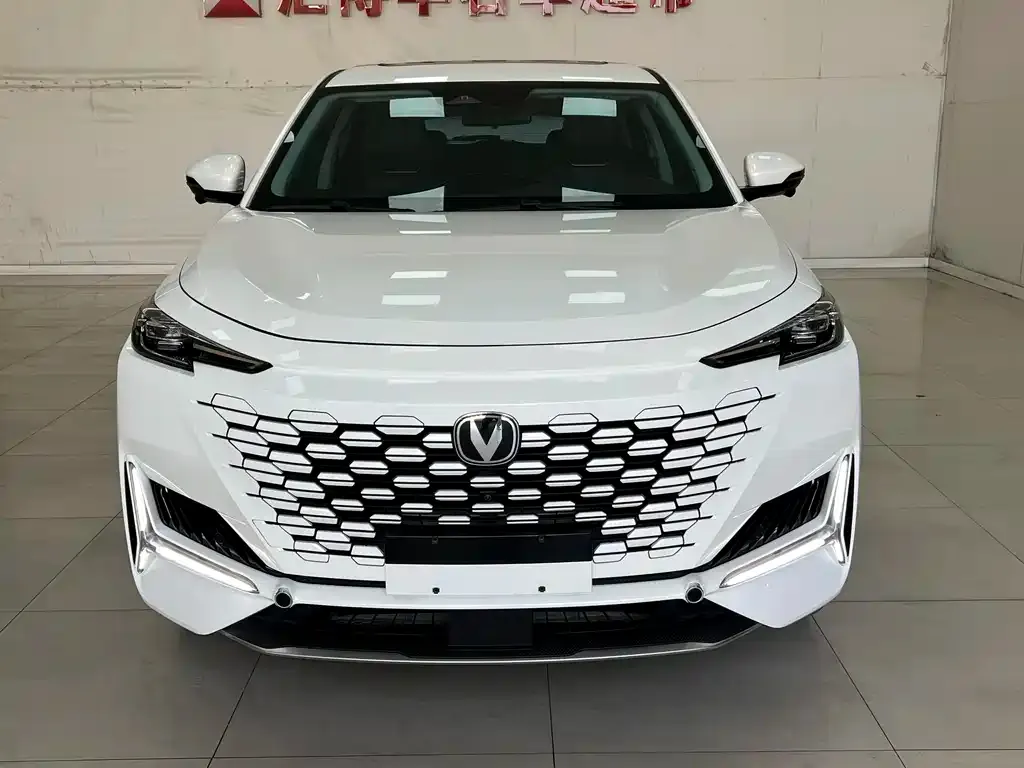 Changan UNI-K 2023 из CN, фото 4