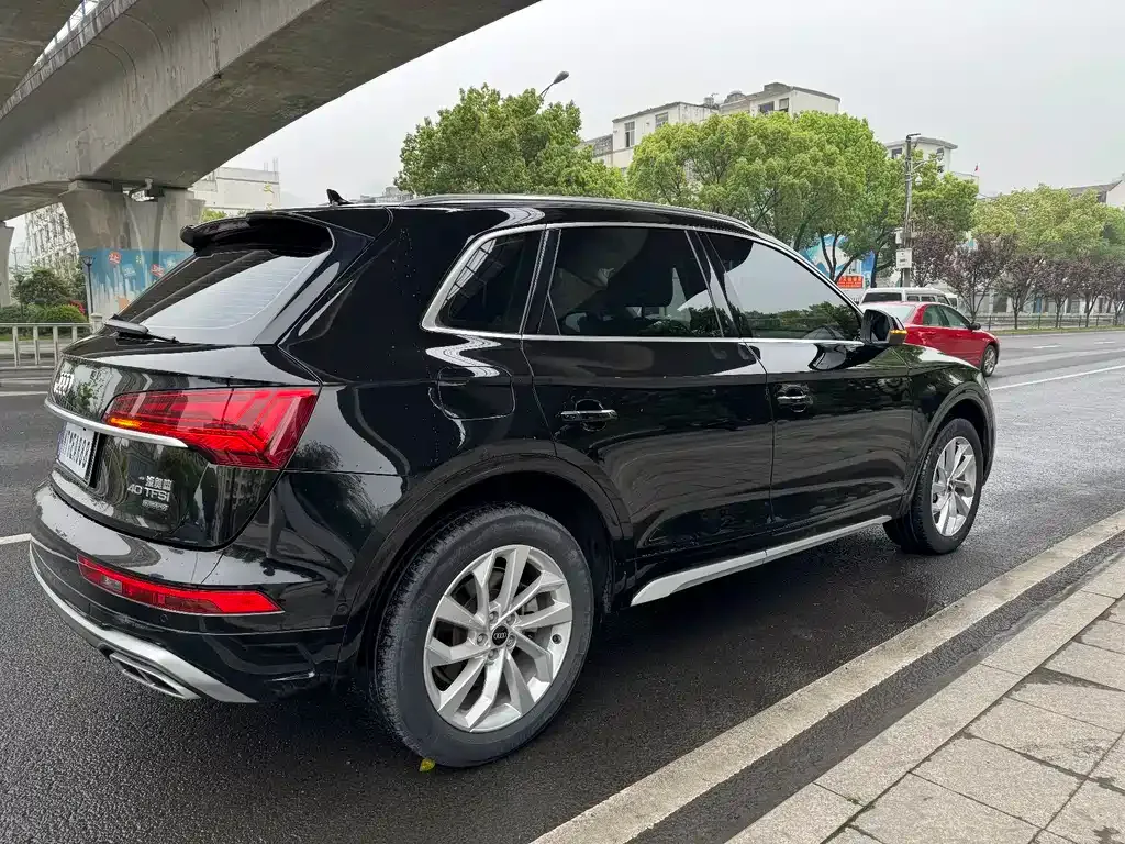 Audi Q5L 2022 из CN, фото 5