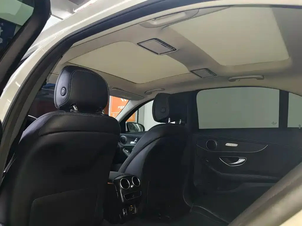 Mercedes-Benz C-Class 2021 из CN, фото 2