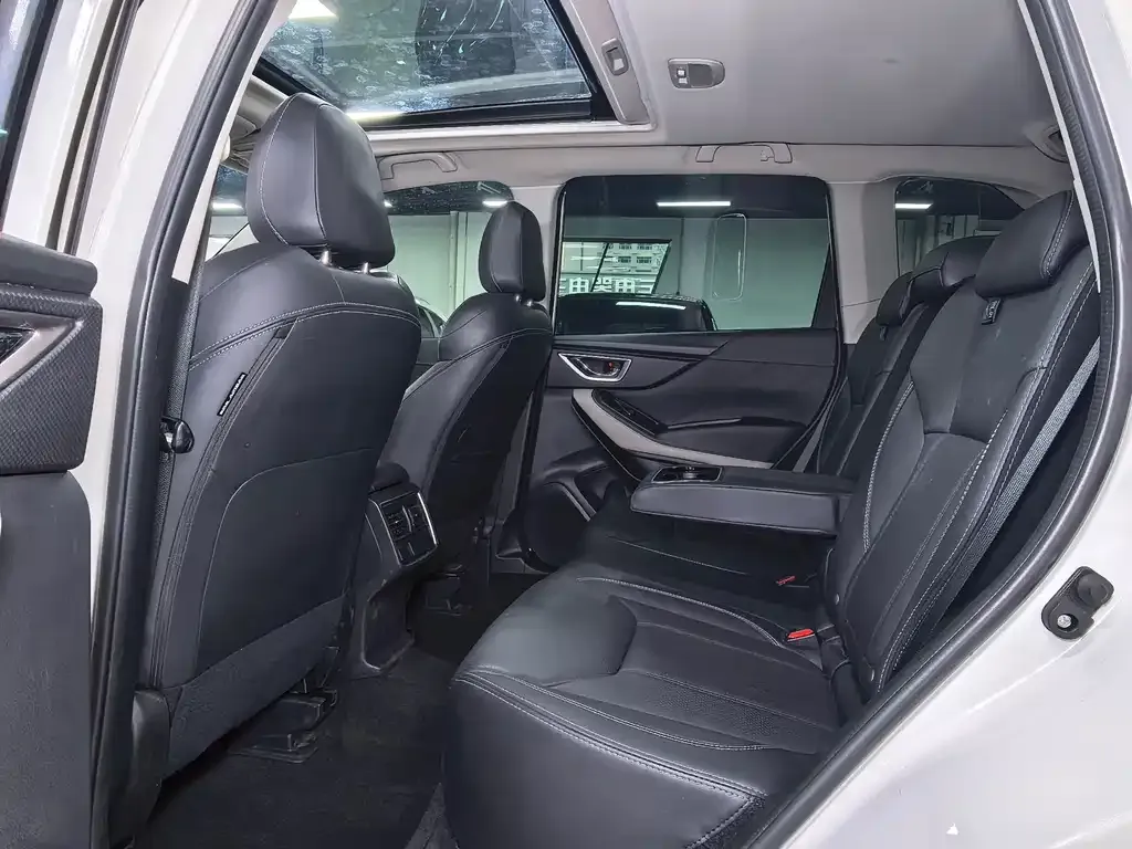Subaru Forester — фото 9
