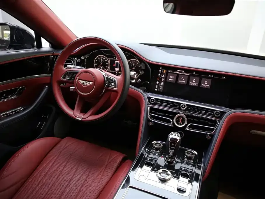 Bentley Flying Spur — фото 5