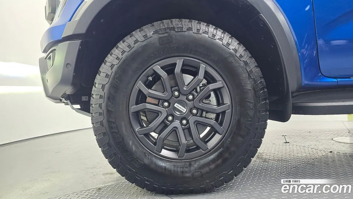 Ford Ranger — фото 10