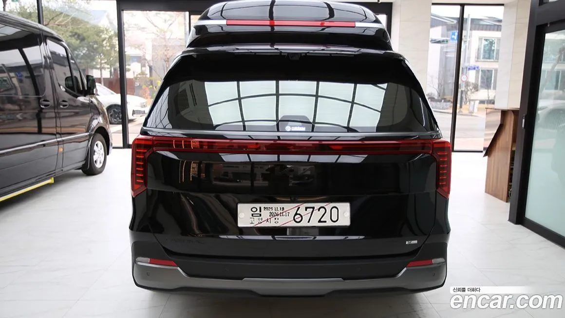 Kia Carnival — фото 2