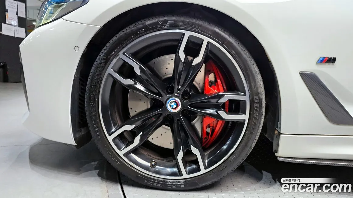 BMW 5-Series 2023 из KR, фото 10