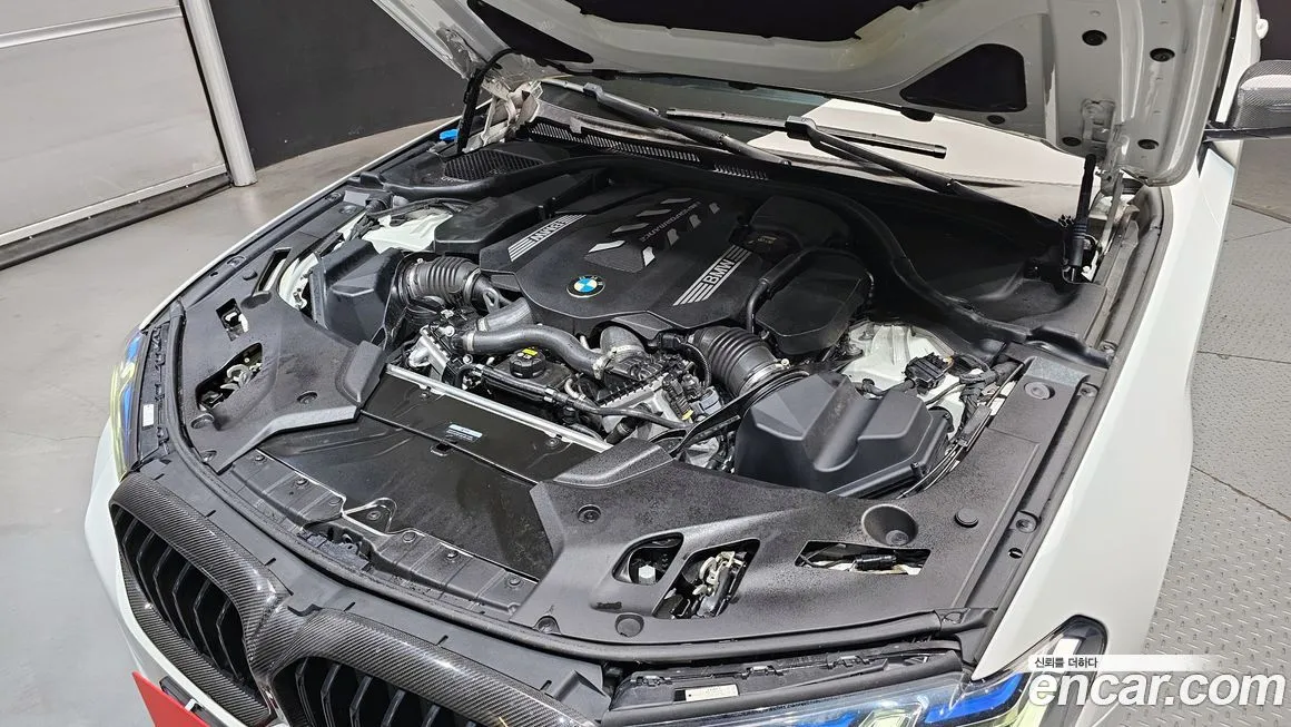 BMW 5-Series 2023 из KR, фото 8
