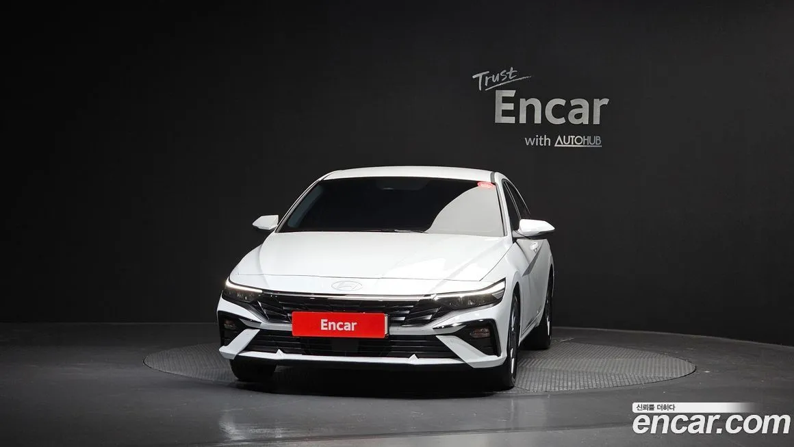 Hyundai AVANTE — фото 8