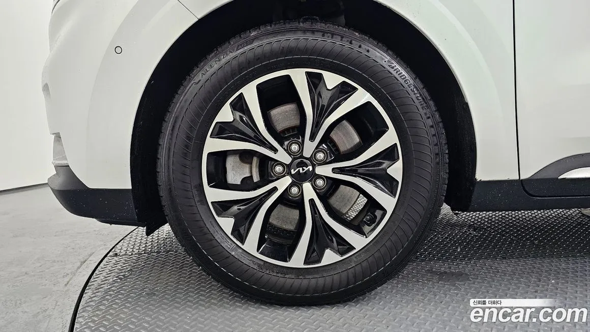 Kia Carnival 2023 из KR, фото 8
