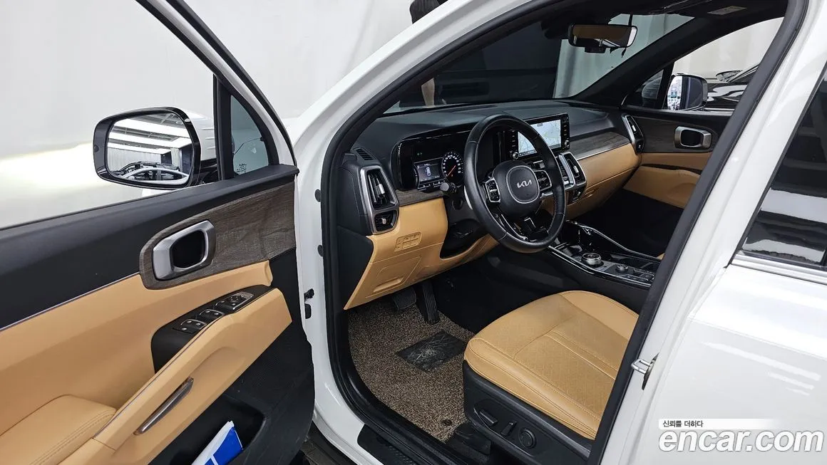 Kia Sorento — фото 10