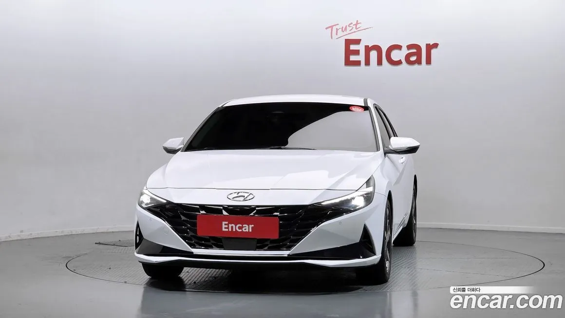 Hyundai AVANTE — фото 4