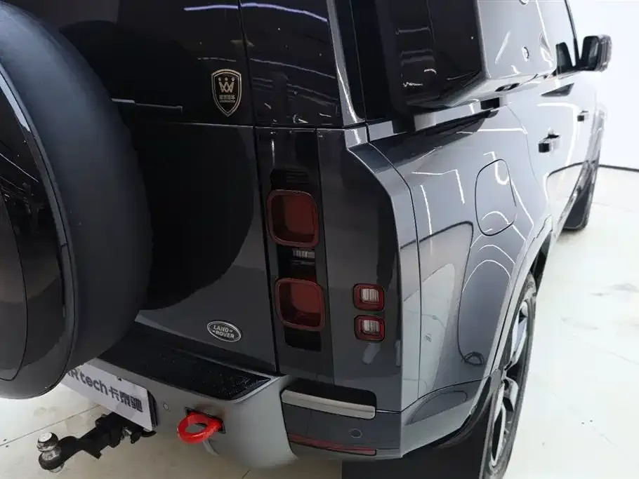 Land Rover Defender — фото 8