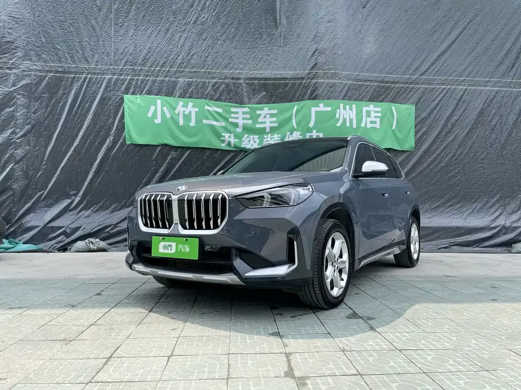 BMW X1 — фото 1