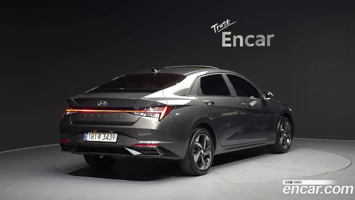 Hyundai AVANTE — фото 4
