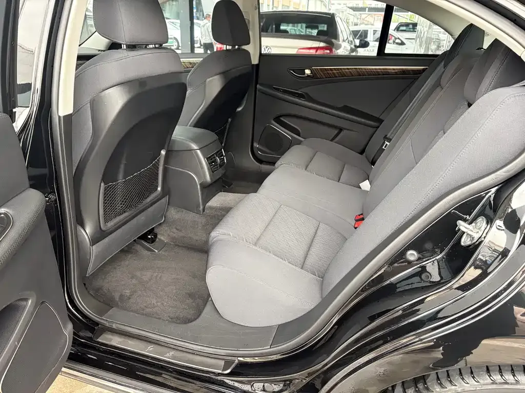 Hongqi H7 2022 из CN, фото 4